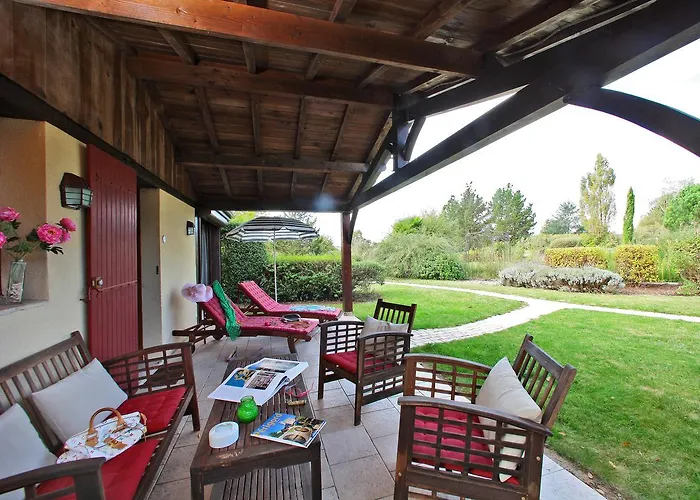 Au Jardin Fleuri Bosset